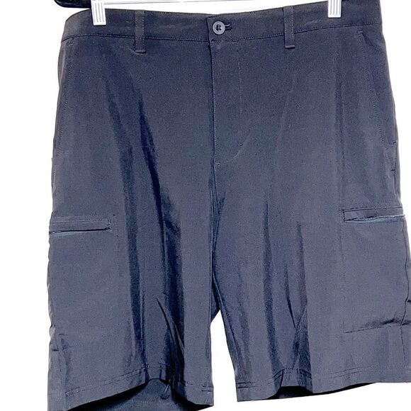 NWOT IZOD Golf shorts Swing Flex Stretch SZ 34 - Picture 1 of 6